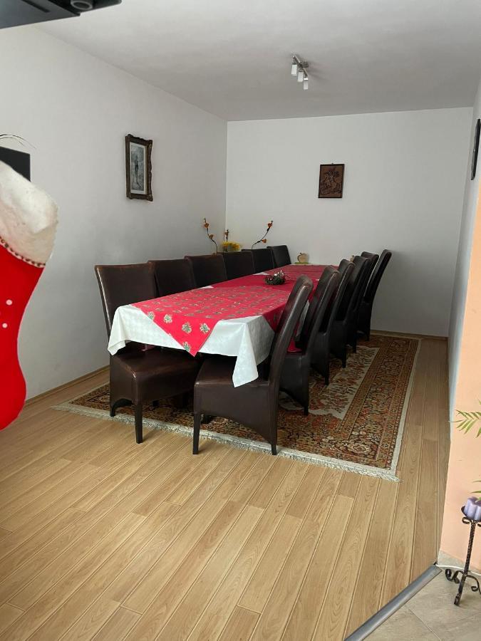 מלון Poiana Mărului Casa De Vis מראה חיצוני תמונה